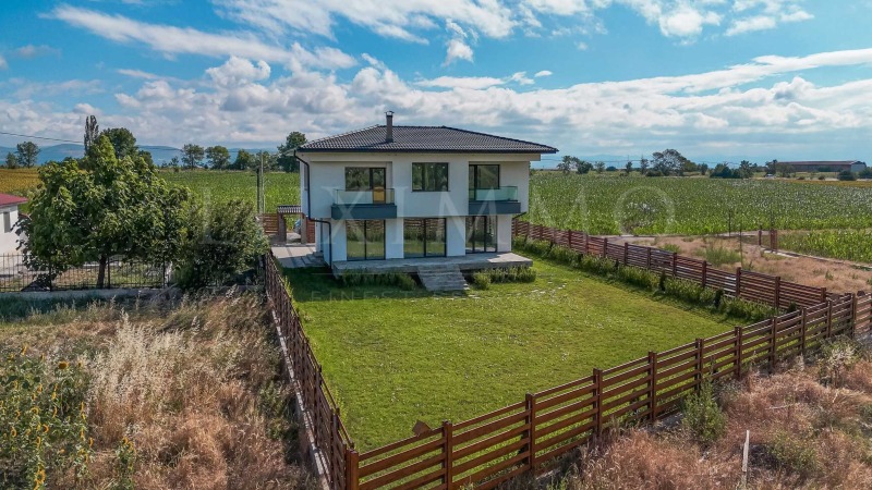 De vânzare  Casa regiunea Sofia , Heracovo , 611 mp | 18774676