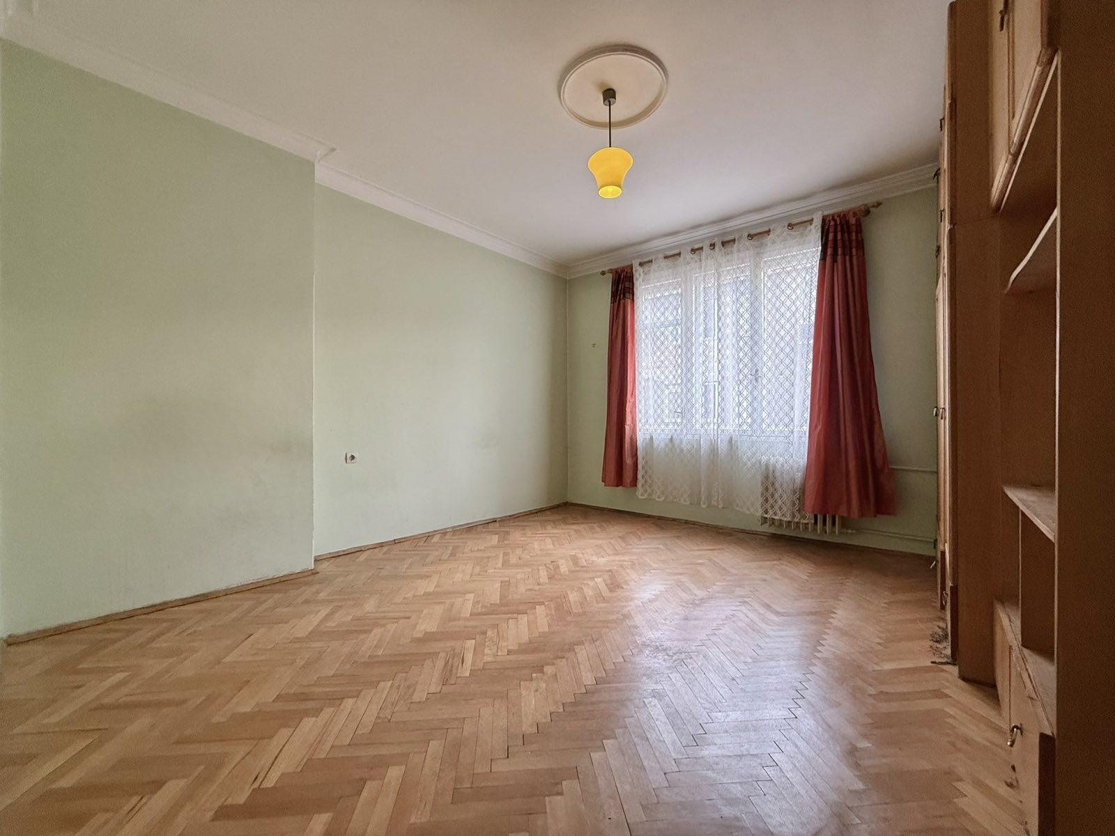 Продава МНОГОСТАЕН, гр. София, Център, снимка 8 - Апартаменти - 55608119