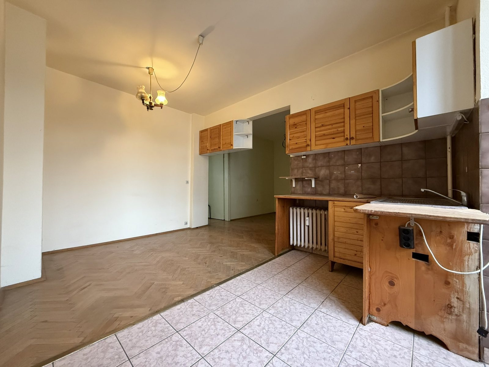 Продава МНОГОСТАЕН, гр. София, Център, снимка 7 - Апартаменти - 55608119