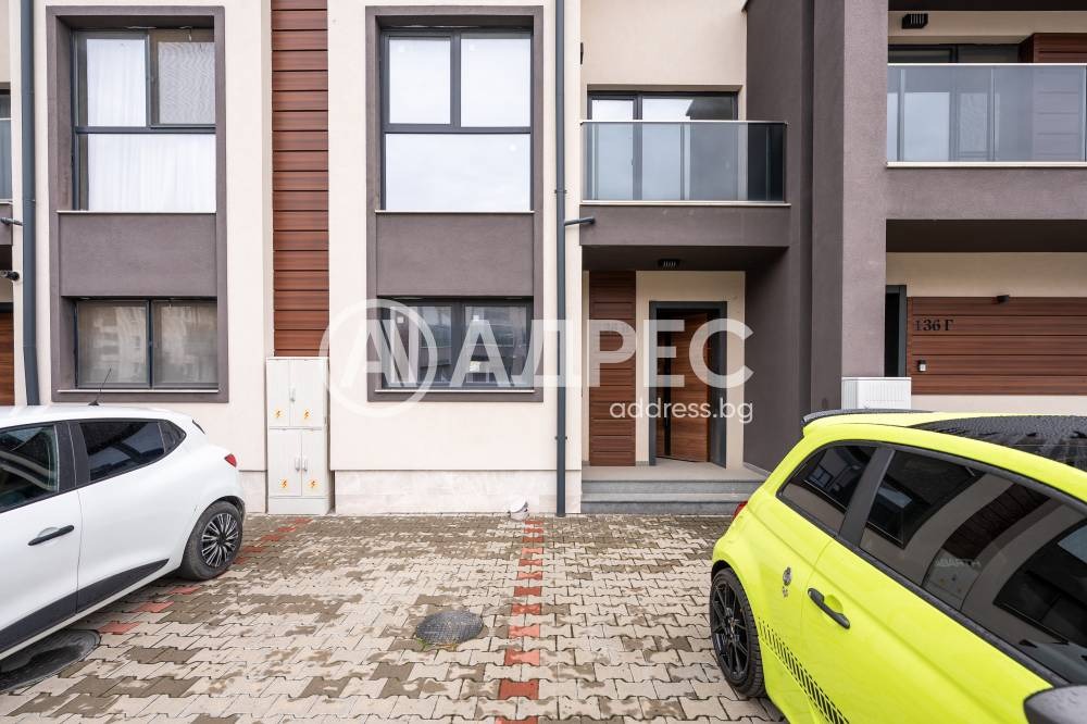 Продава КЪЩА, гр. Пловдив, Остромила, снимка 3 - Къщи - 56718347