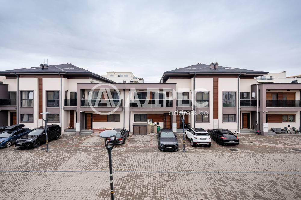 Продава КЪЩА, гр. Пловдив, Остромила