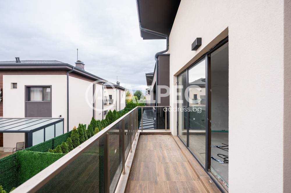 Продава КЪЩА, гр. Пловдив, Остромила, снимка 8 - Къщи - 56718347