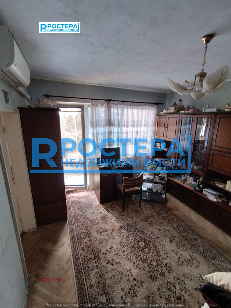 Продава  2-стаен град Търговище , Запад 1 , 58 кв.м | 44936256 - изображение [2]