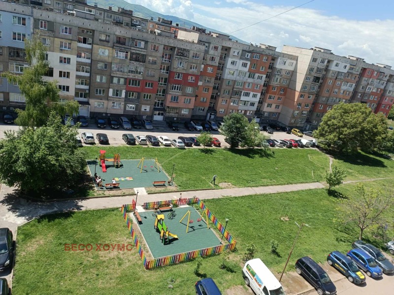 Na prodej  2 ložnice Pernik , Iztok , 65 m2 | 18834020 - obraz [2]