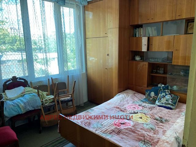 Продава 3-СТАЕН, гр. Стара Загора, Три чучура - юг, снимка 2 - Aпартаменти - 46927804