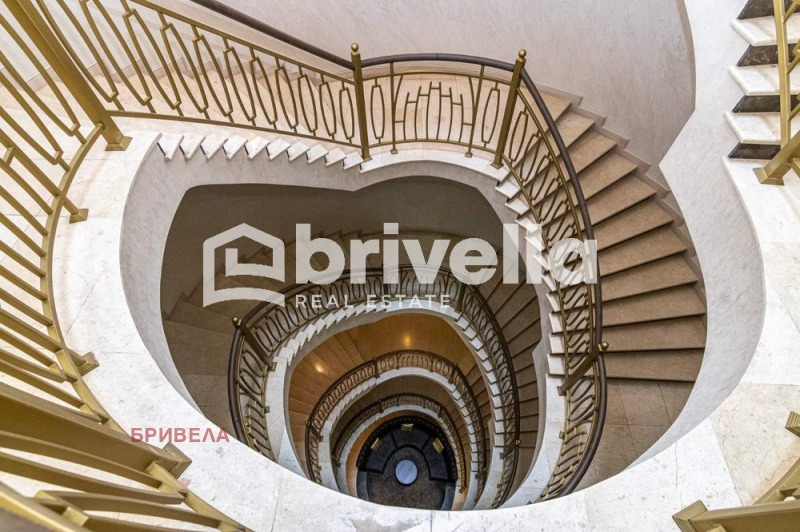 De vânzare  3 dormitoare Sofia , Lozeneț , 170 mp | 20976378 - imagine [15]