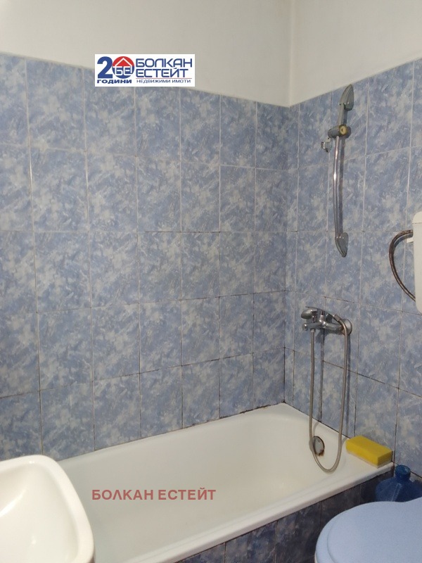 Продава КЪЩА, гр. Дебелец, област Велико Търново, снимка 6 - Къщи - 52705144