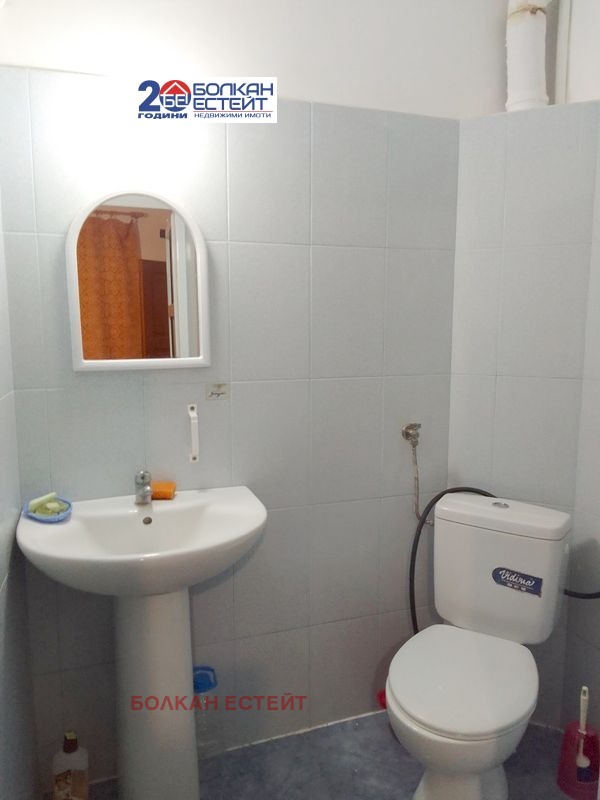 Продава КЪЩА, гр. Дебелец, област Велико Търново, снимка 15 - Къщи - 52705144