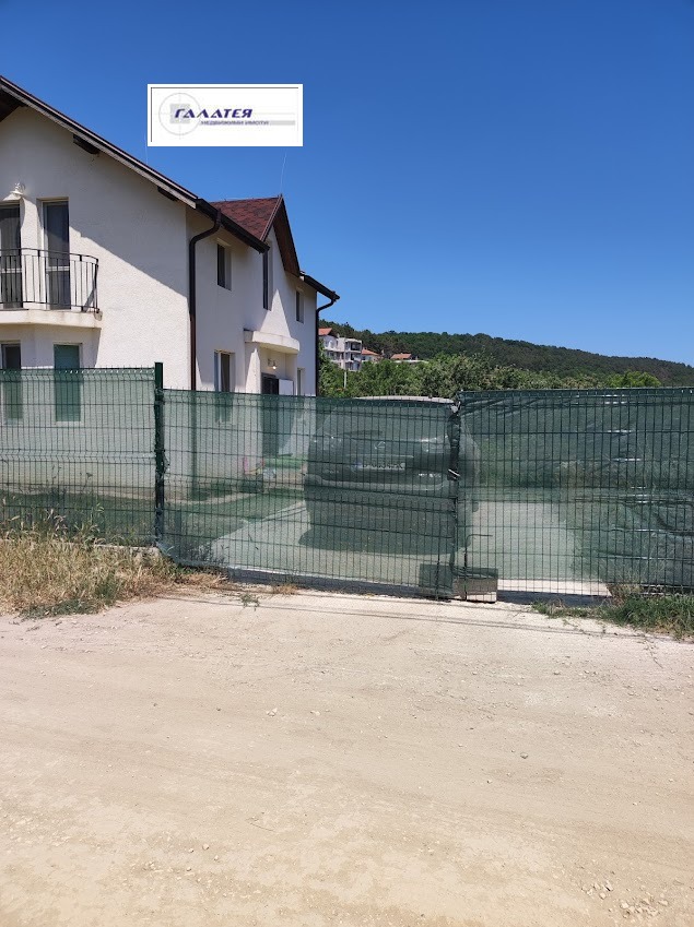 Продава КЪЩА, гр. Варна, Виница