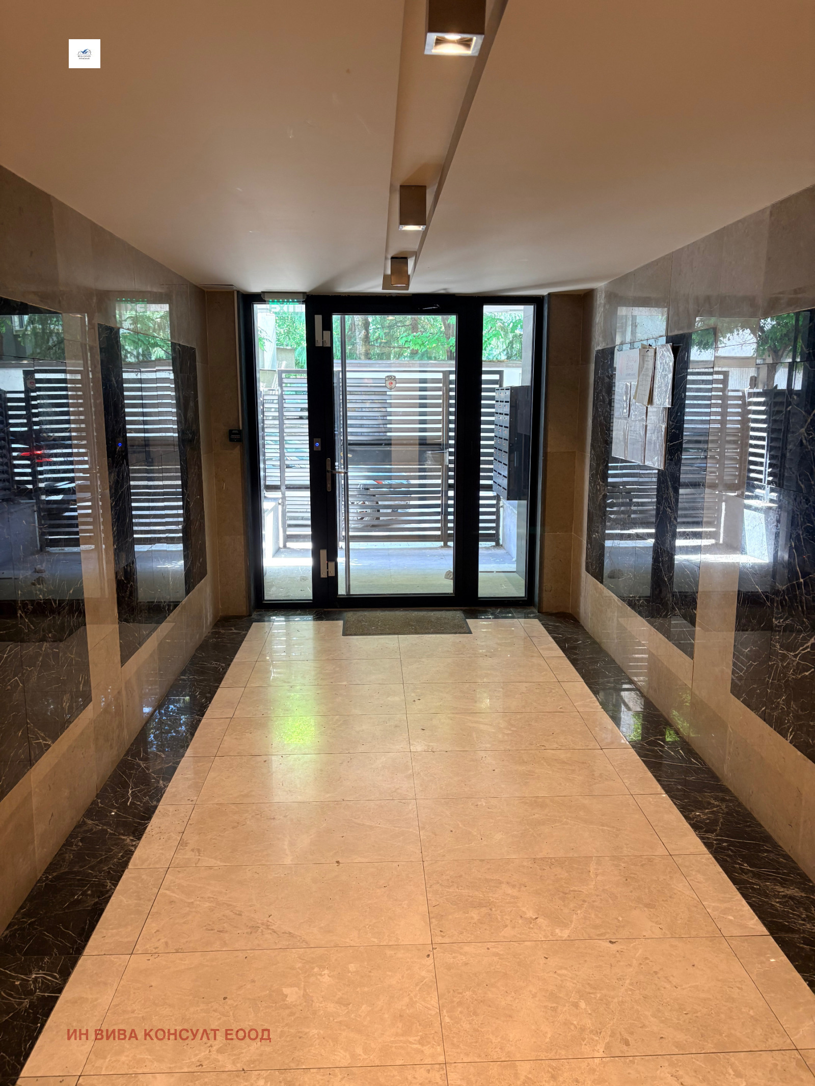 Продава 2-СТАЕН, гр. София, Витоша, снимка 2 - Апартаменти - 54692170