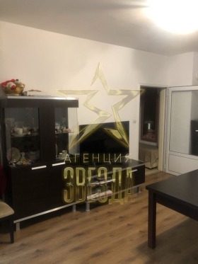 1 Schlafzimmer Kjutschuk Parisch, Plowdiw 3