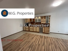 3+ bedroom Tsentar, Dobrich 4