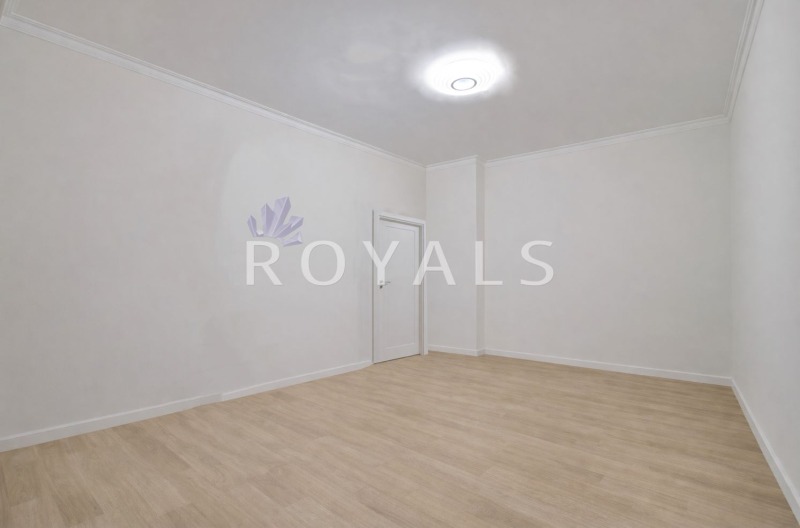 Продава 2-СТАЕН, гр. София, Толстой, снимка 2 - Апартаменти - 52871931