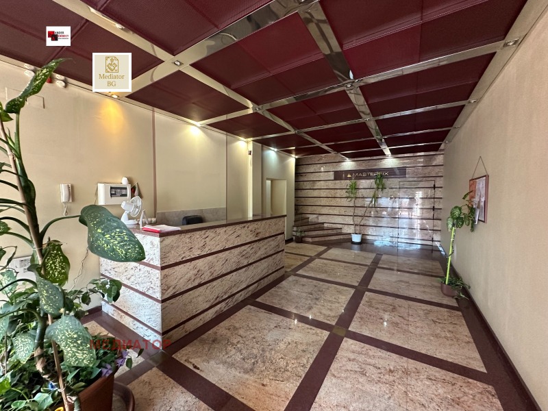 Продава  3-стаен град София , Борово , 117 кв.м | 60763580