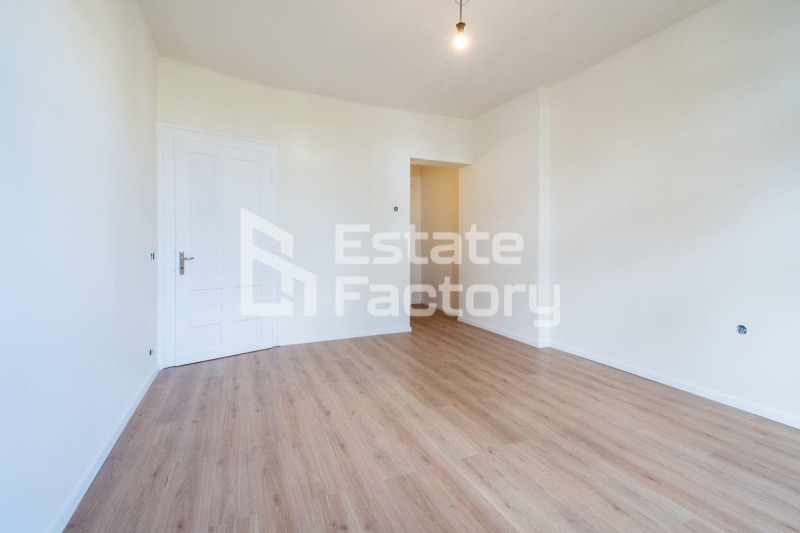 Продава 4-СТАЕН, гр. София, Център, снимка 5 - Апартаменти - 52606750