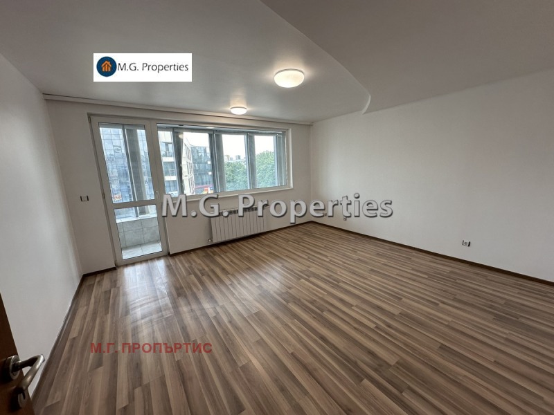 Na prodej  3+ ložnice Dobrič , Centar , 280 m2 | 77568164 - obraz [7]