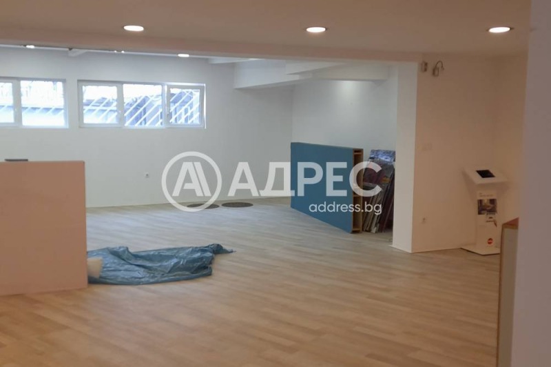 Продава  Офис град София , Белите брези , 206 кв.м | 77074778