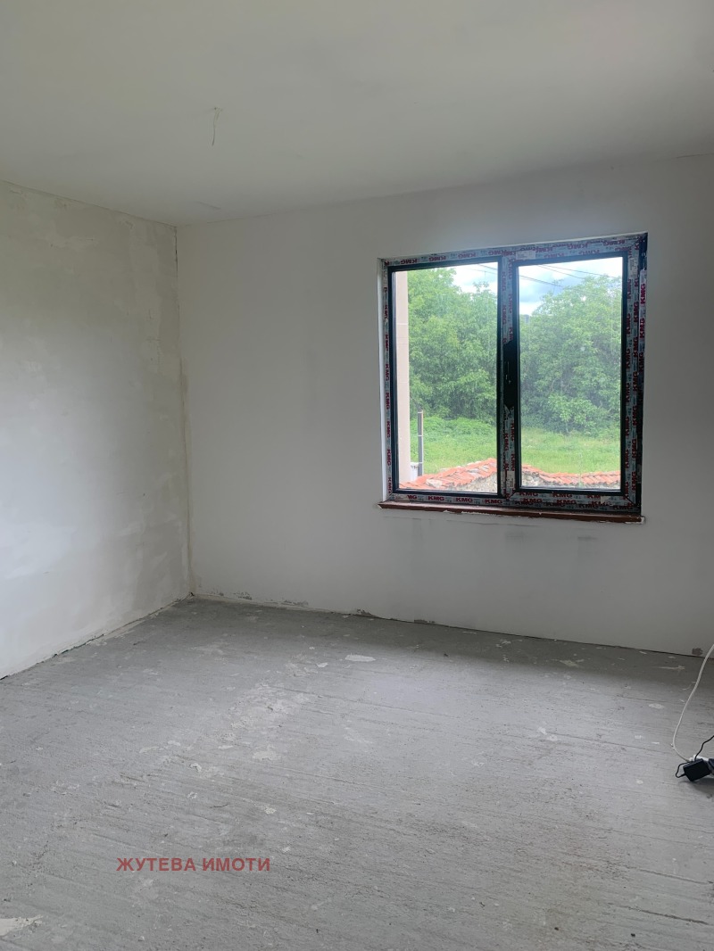 Na sprzedaż  Dom region Płowdiw , Wasil Lewski , 70 mkw | 43436725 - obraz [2]