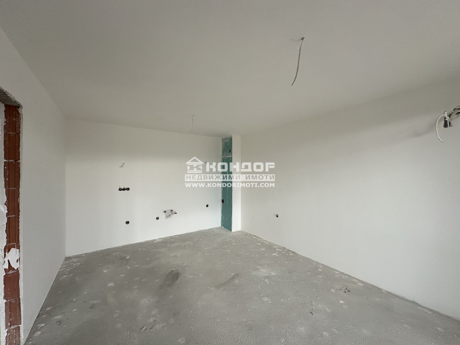 Продава 2-СТАЕН, гр. Пловдив, Кършияка, снимка 2 - Апартаменти - 49955139