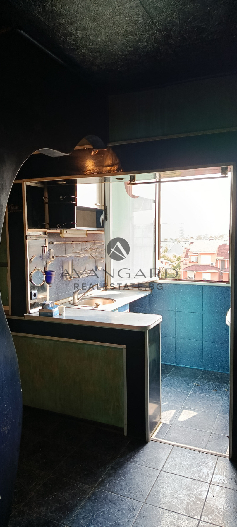 Продава 2-СТАЕН, гр. Пловдив, Кючук Париж, снимка 2 - Апартаменти - 55785076