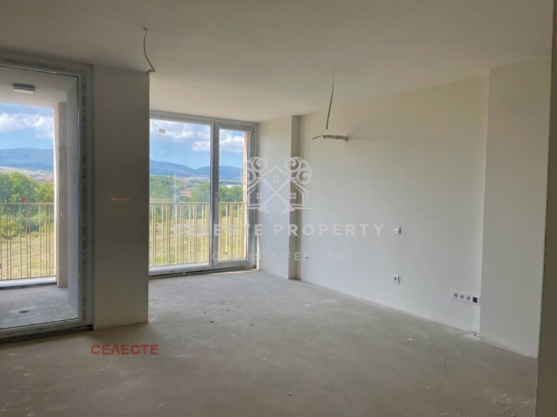 À venda  1 quarto Sofia , Liulin 5 , 67 m² | 50447142