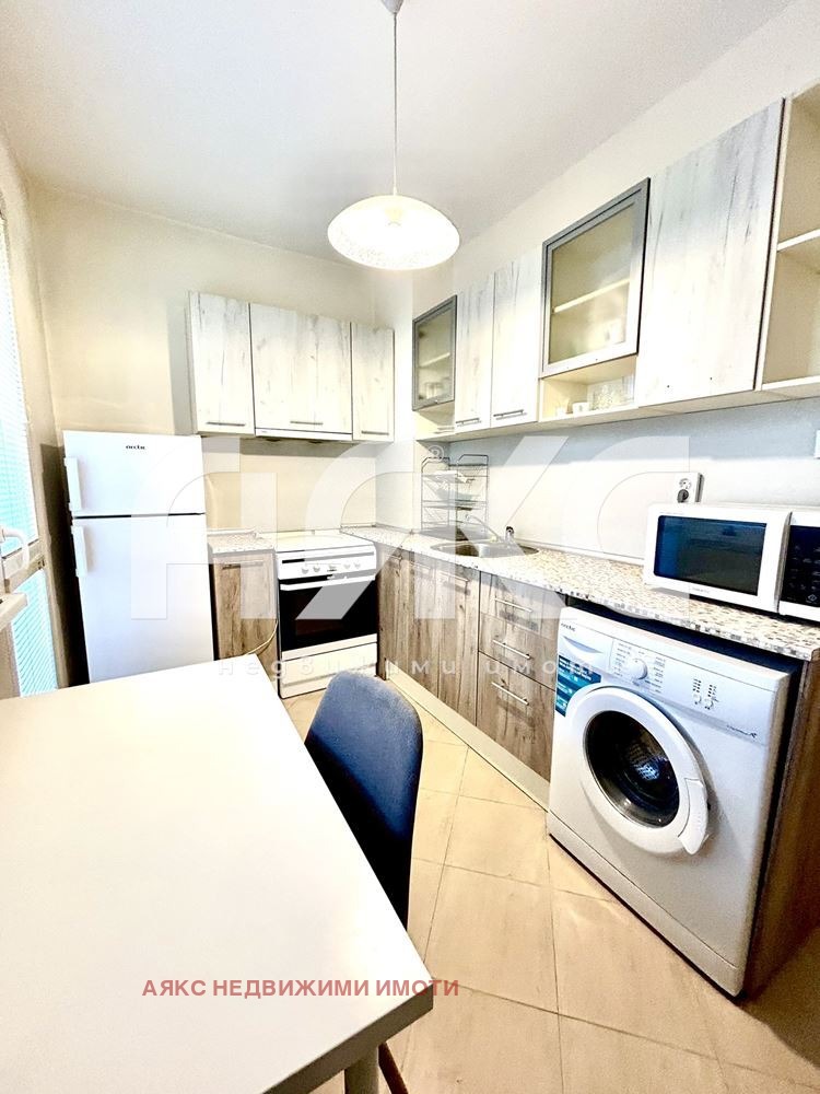 Продава 2-СТАЕН, гр. София, Борово