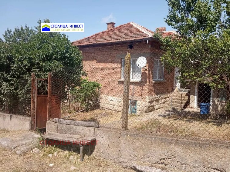 Продава  Къща, област Русе, с. Тръстеник • 15 500 EUR • ID 98179689 — holmes.bg - [1] 