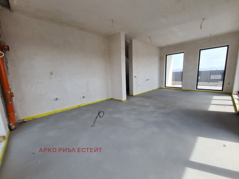 Te koop  Huis regio Sofia , Prolesja , 237 m² | 42493394 - afbeelding [16]