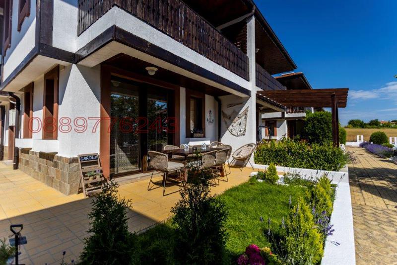 Eladó  Villa régió Burgasz , Lozenec , 145 négyzetméter | 44886432