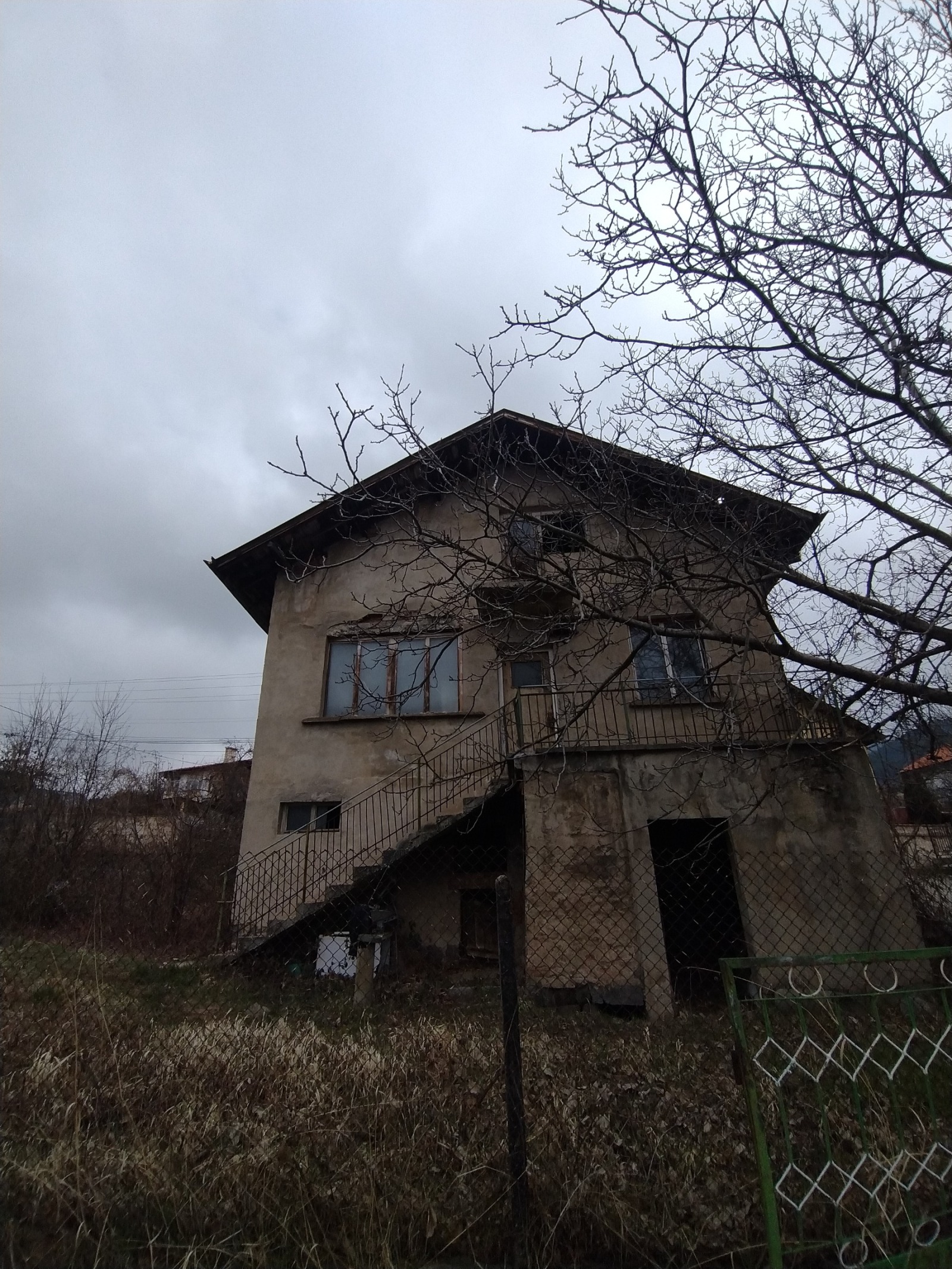 Продава КЪЩА, с. Кладница, област Перник, снимка 2 - Къщи - 54382369