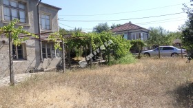 Maison Veselie, région Bourgas 5