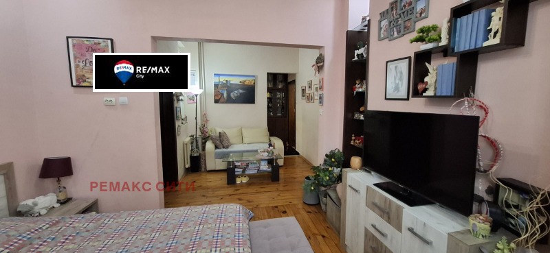 Продава 2-СТАЕН, гр. София, Център