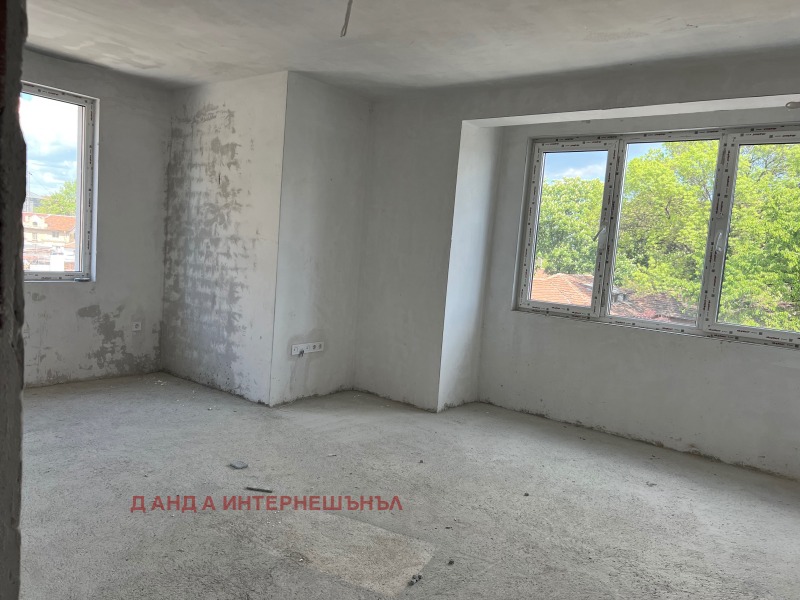 Продава  3-стаен град София , Център , 88 кв.м | 63955674 - изображение [2]