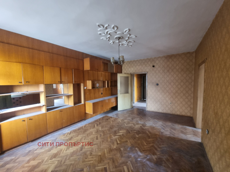 In vendita  3+ camere da letto Blagoevgrad , Shirok tsentar , 109 mq | 75677209