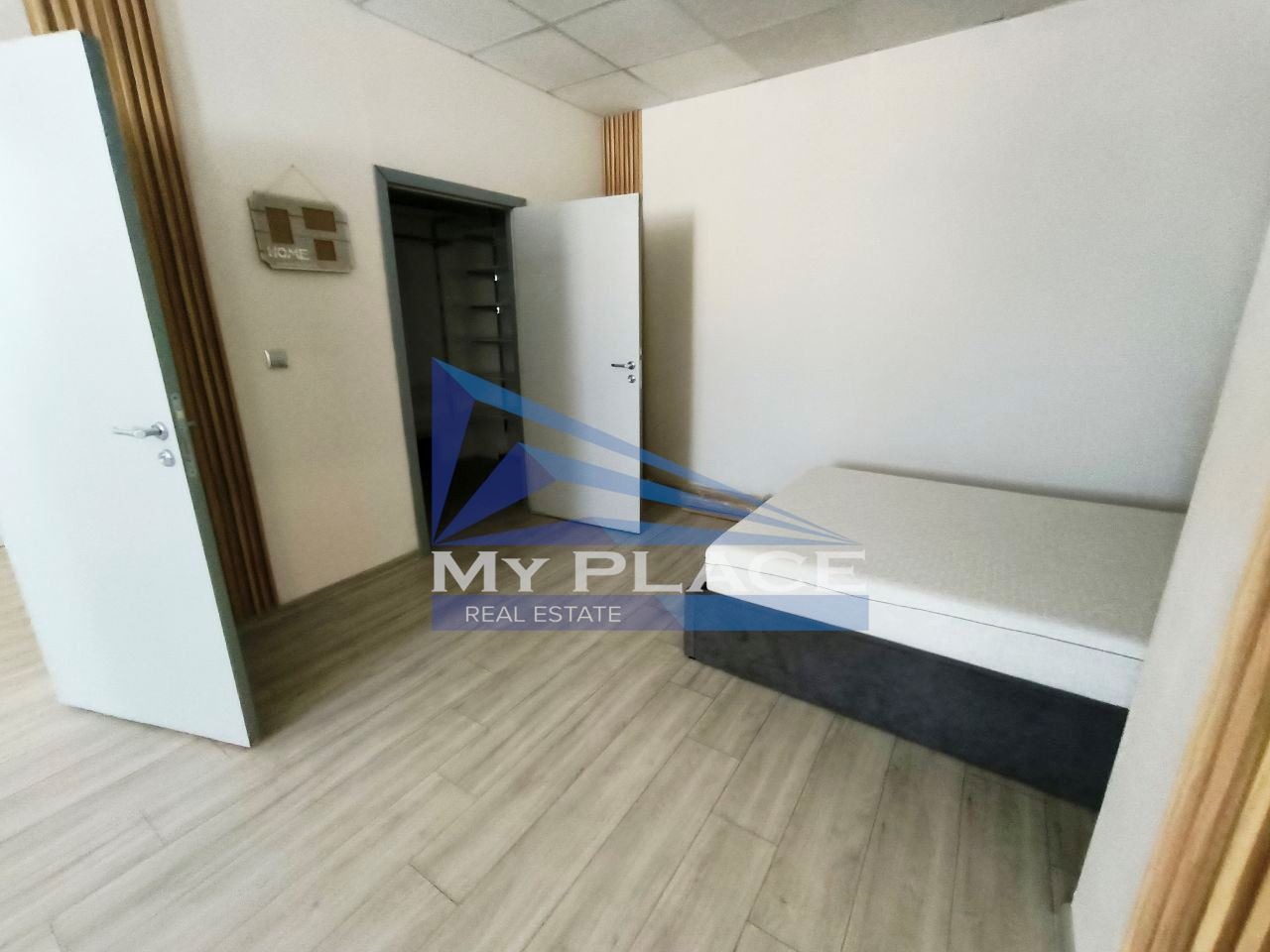 Продава 3-СТАЕН, гр. Шумен, Добруджански, снимка 4 - Апартаменти - 54199690