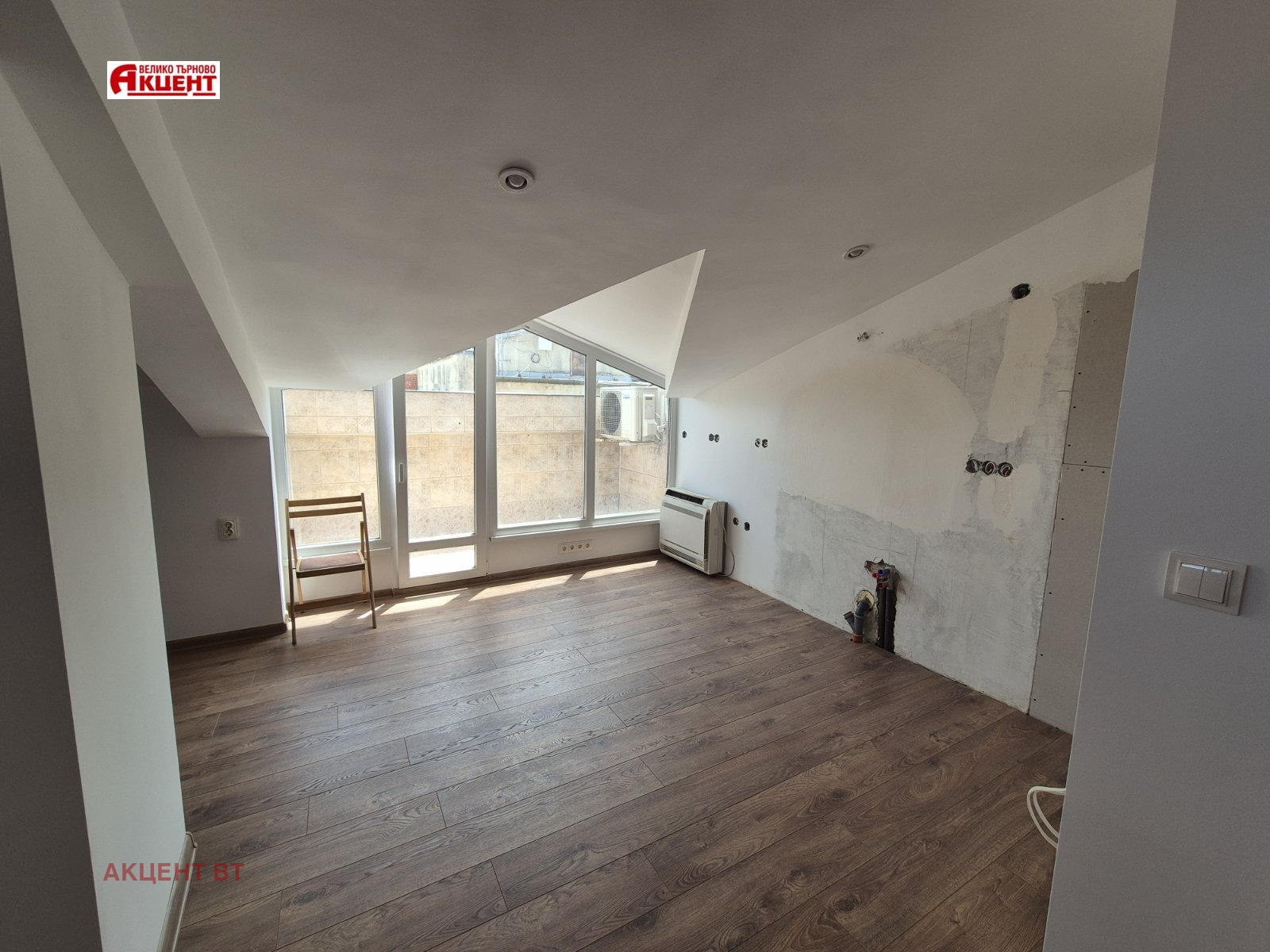 Продава 4-СТАЕН, гр. Велико Търново, Център, снимка 7 - Апартаменти - 54958208