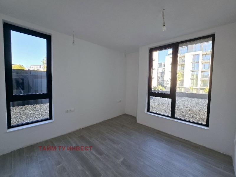 Продава 2-СТАЕН, гр. Варна, к.к. Св.Св. Константин и Елена, снимка 7 - Апартаменти - 52414653