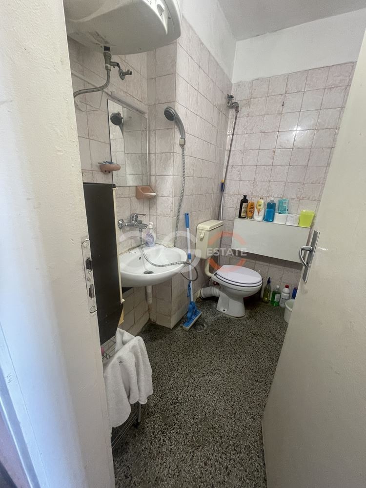 Продава 2-СТАЕН, гр. Варна, Базар Левски, снимка 12 - Апартаменти - 56208166