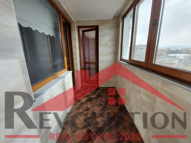 Продава  3-стаен град Кърджали , Център , 138 кв.м | 28679378 - изображение [13]