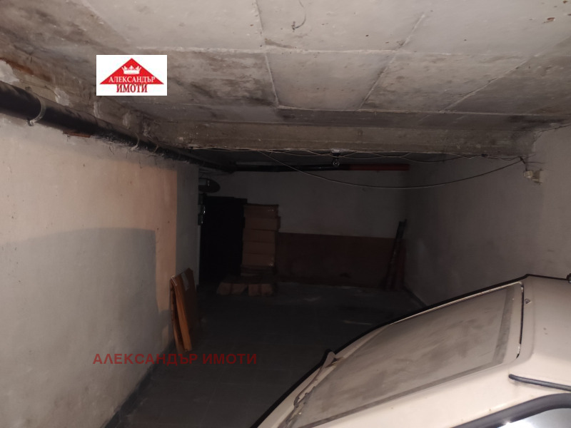 À vendre  Garage Sofia , Belite brezi , 250 m² | 96842825 - image [8]