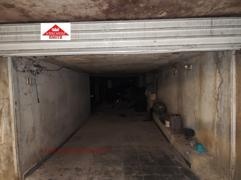 À vendre  Garage Sofia , Belite brezi , 250 m² | 96842825 - image [3]