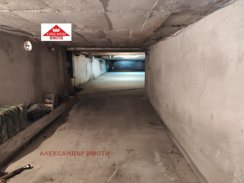 À vendre  Garage Sofia , Belite brezi , 250 m² | 96842825 - image [6]