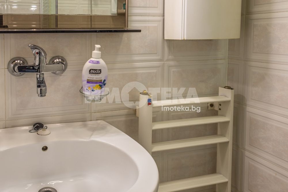 Продава 3-СТАЕН, гр. Варна, Окръжна болница-Генерали, снимка 12 - Апартаменти - 53780938