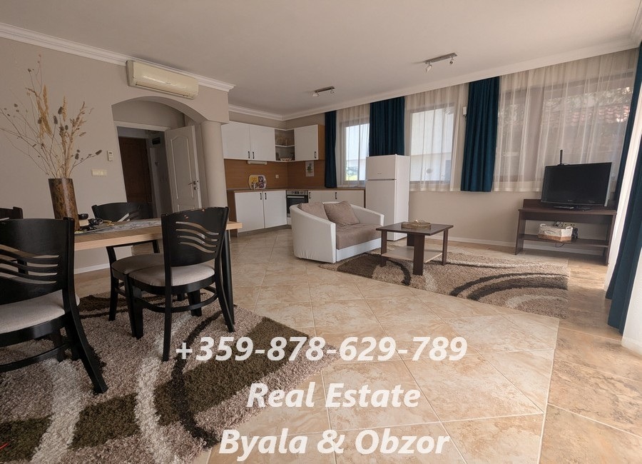 Продава КЪЩА, гр. Бяла, област Варна, снимка 5 - Къщи - 56307932