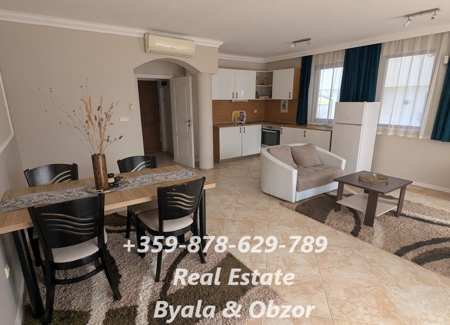 Продава КЪЩА, гр. Бяла, област Варна, снимка 6 - Къщи - 56307932
