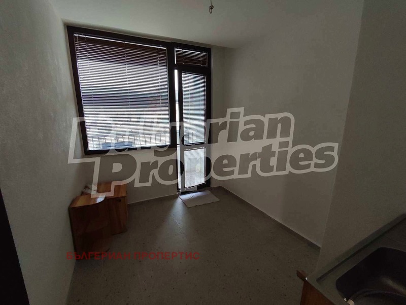 Продава 2-СТАЕН, гр. Шумен, Болницата, снимка 8 - Апартаменти - 52397491