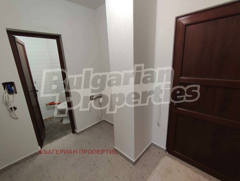 Продава 2-СТАЕН, гр. Шумен, Болницата, снимка 6 - Апартаменти - 52397491