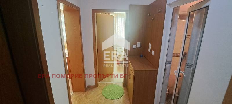 Продава 3-СТАЕН, гр. Поморие, област Бургас, снимка 10 - Aпартаменти - 49579266