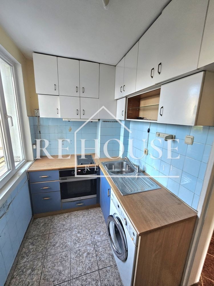 Продава 4-СТАЕН, гр. Варна, Лятно кино Тракия, снимка 6 - Апартаменти - 55809749