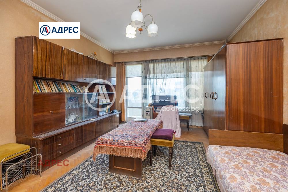 Продава 2-СТАЕН, гр. Варна, Левски 1